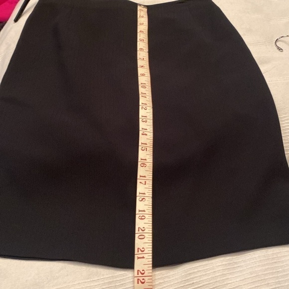 Garfield and Marks black on black striped pencil Skirt Straight short Size 4 - Picture 9 of 10